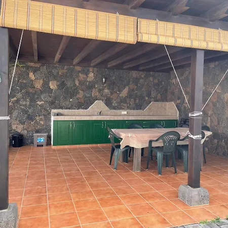 Villa Laura En *