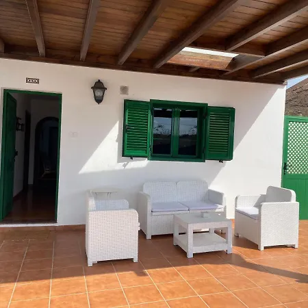 Villa Laura En *
